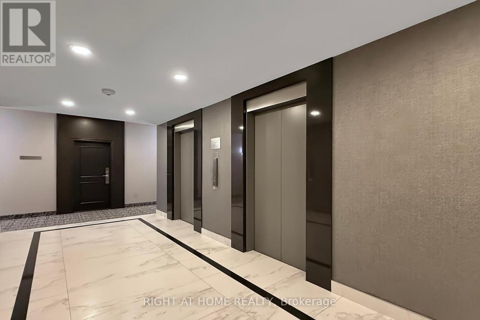 308 - 1 Leaside Park Drive, Toronto, Ontario  M4H 1R1 - Photo 34 - C12507298