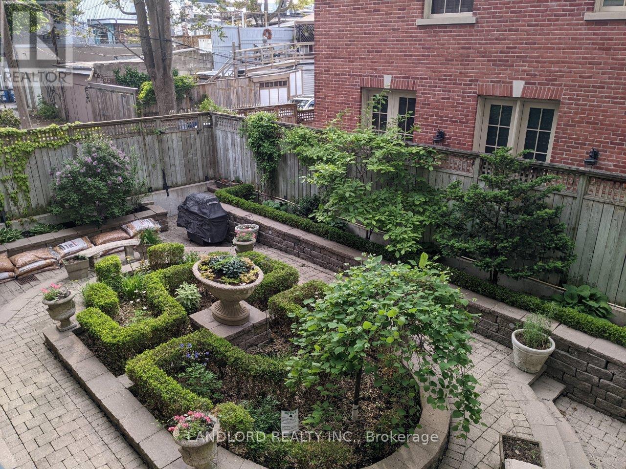 205 - 901 Queen Street W, Toronto, Ontario  M6J 1G5 - Photo 17 - C12507338