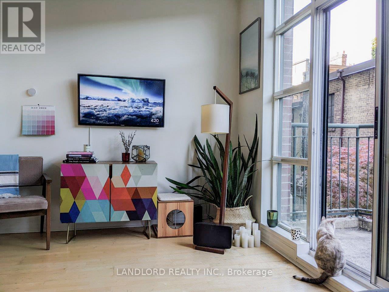 205 - 901 Queen Street W, Toronto, Ontario  M6J 1G5 - Photo 4 - C12507338