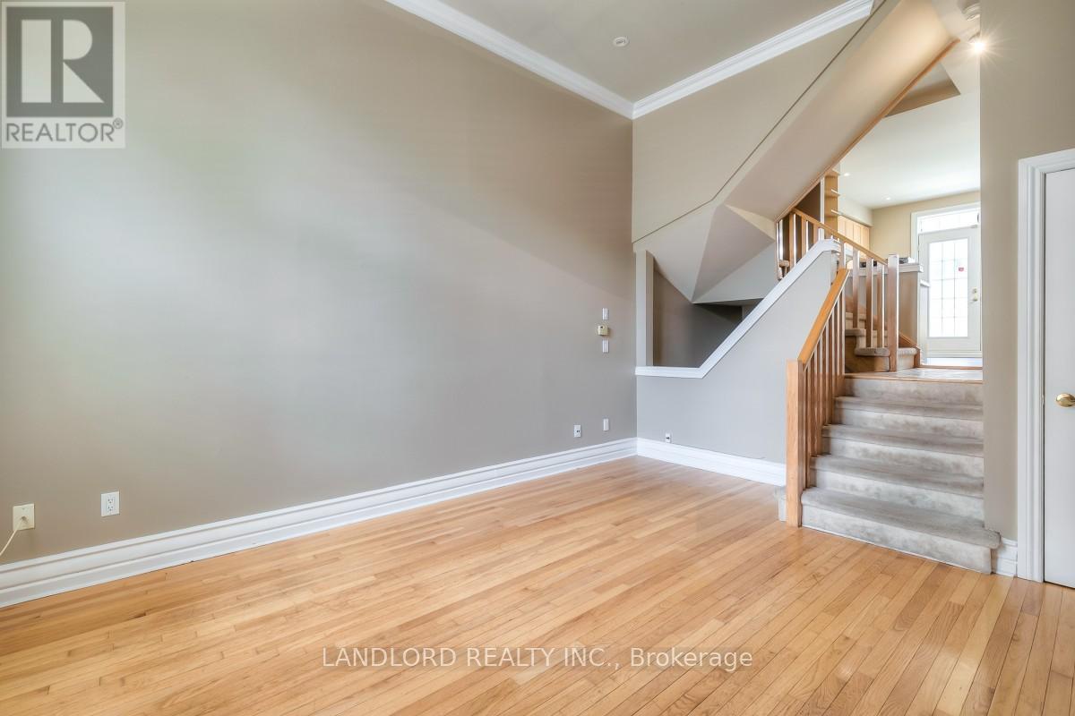 135 Massey Street, Toronto, Ontario  M6J 2T5 - Photo 7 - C12507348