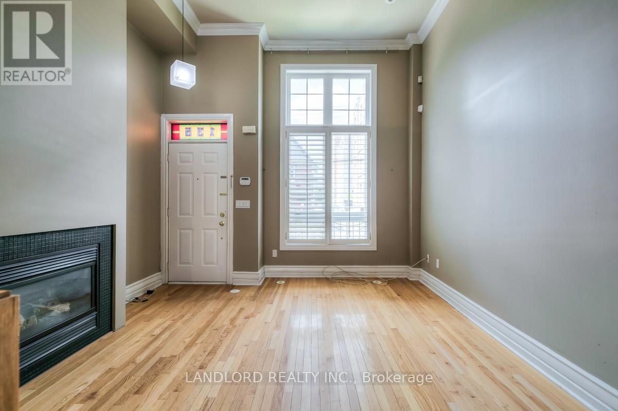 135 Massey Street, Toronto, Ontario  M6J 2T5 - Photo 9 - C12507348