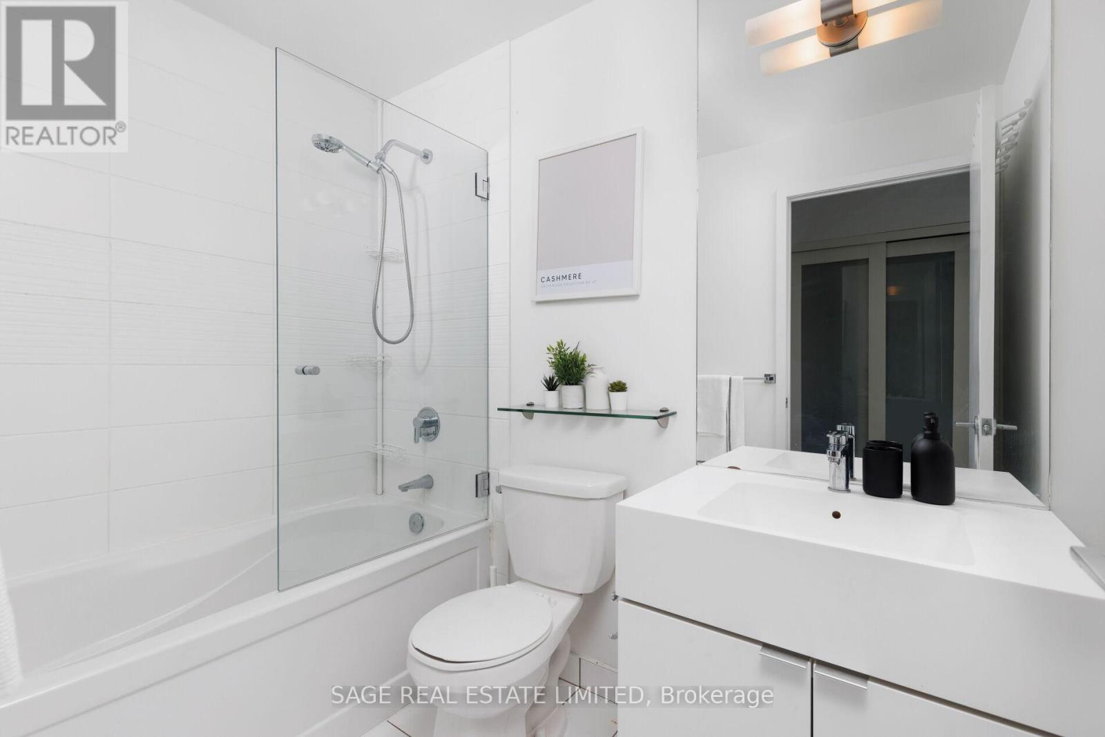 4102 - 21 Iceboat Terrace, Toronto, Ontario  M5V 4A9 - Photo 23 - C12507504