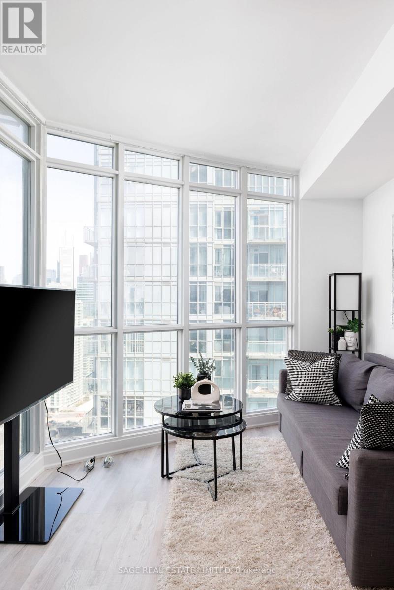 4102 - 21 Iceboat Terrace, Toronto, Ontario  M5V 4A9 - Photo 7 - C12507504