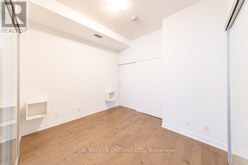 206 - 10 Willison Square, Toronto, Ontario  M5T 0A8 - Photo 16 - C12507510