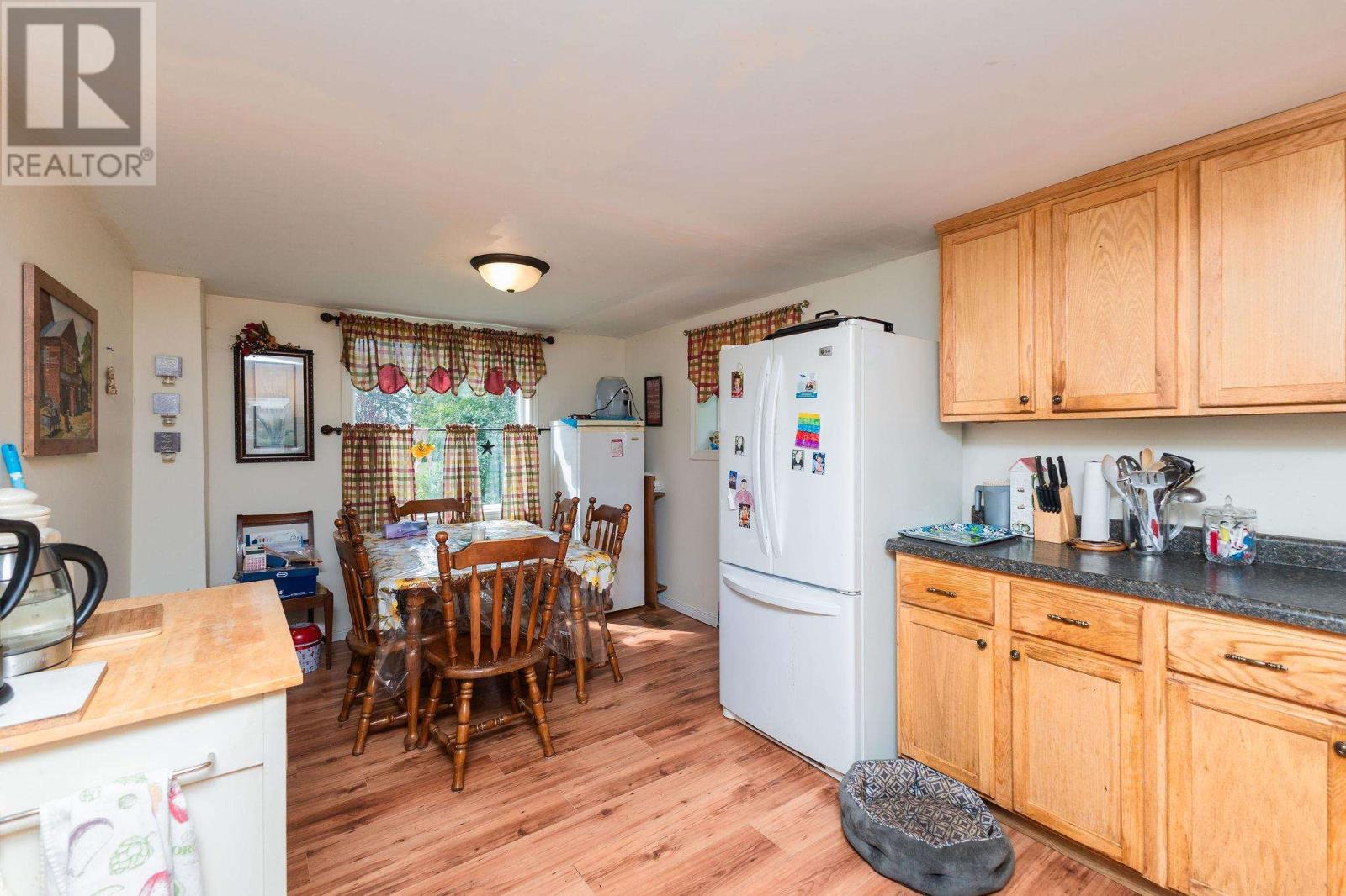 2108 Second Lin W, Sault Ste. Marie, Ontario P6A 6K4 - Photo 10 - SM252429