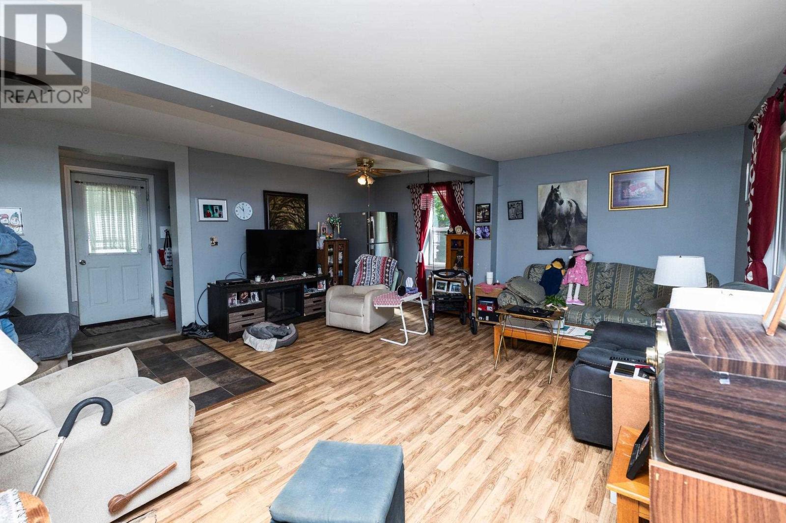 2108 Second Lin W, Sault Ste. Marie, Ontario P6A 6K4 - Photo 7 - SM252429