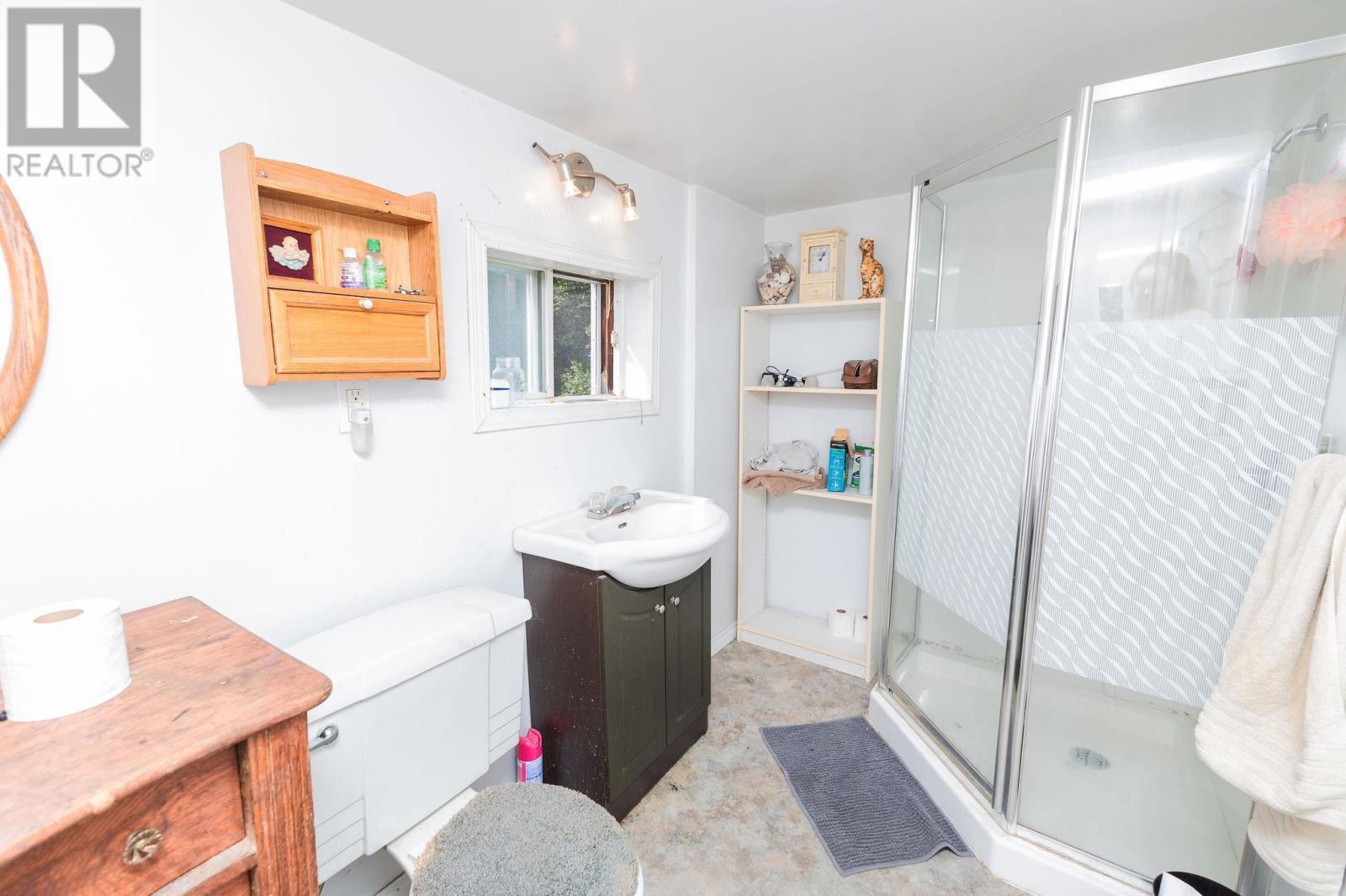 2108 Second Lin W, Sault Ste. Marie, Ontario P6A 6K4 - Photo 27 - SM252429