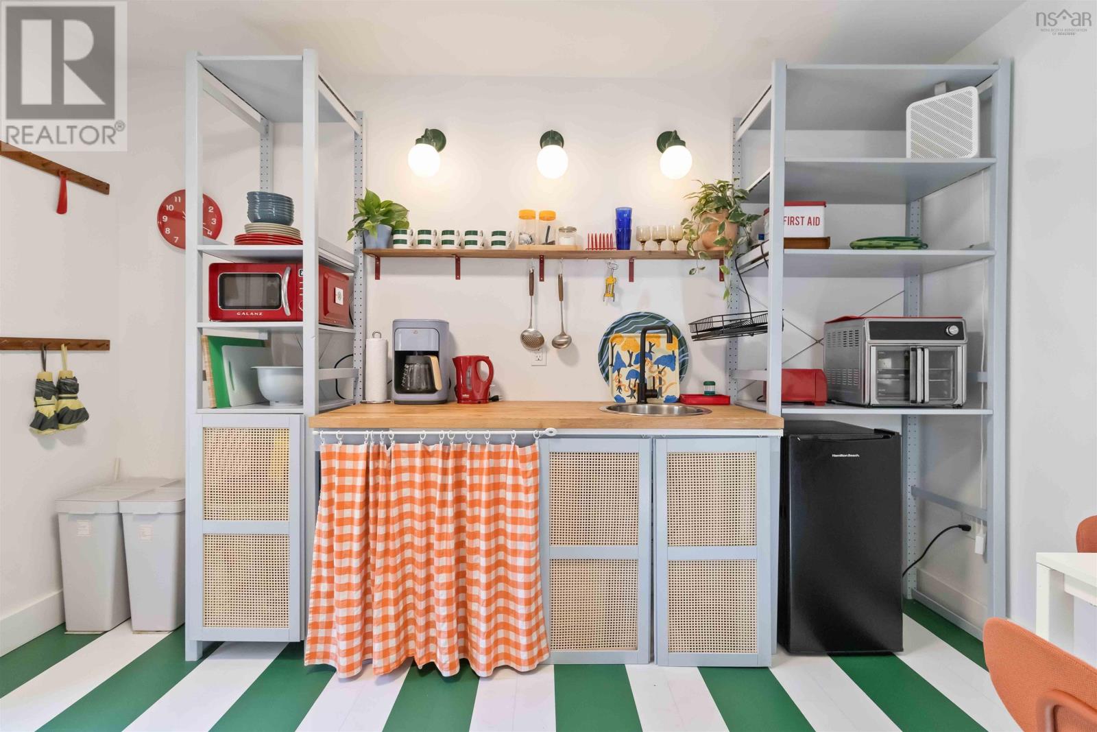 64 Maple Street, Mahone Bay, Nova Scotia  B0J 2E0 - Photo 39 - 202525163