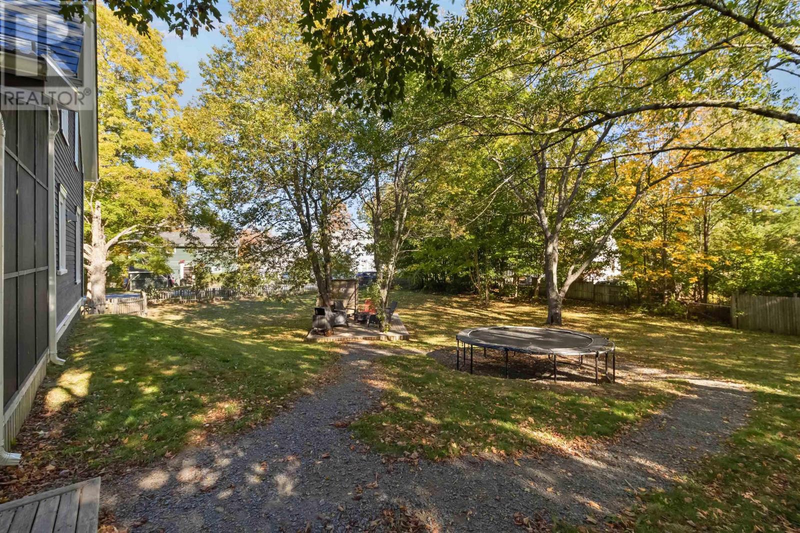 64 Maple Street, Mahone Bay, Nova Scotia  B0J 2E0 - Photo 47 - 202525163