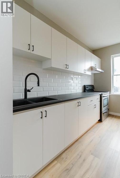 302 Colborne Street Unit# 3, Brantford, Ontario  N3S 3M9 - Photo 6 - 40749852