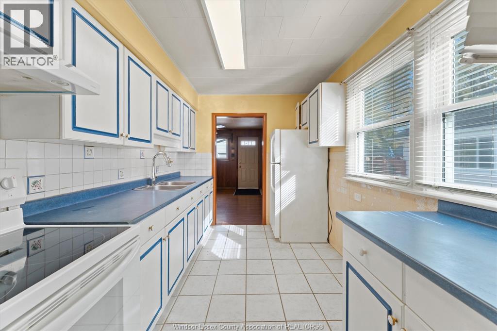 958 Partington Avenue, Windsor, Ontario N9B 2P2 - Photo 10 - 25027928