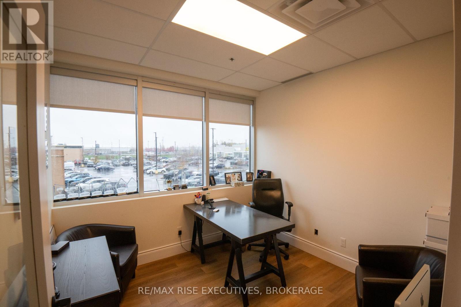 230 - 623 Fortune Crescent, Kingston, Ontario K7P 0E5 - Photo 10 - X12507564