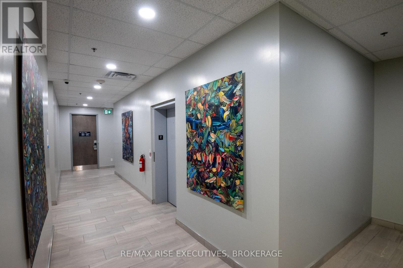 230 - 623 Fortune Crescent, Kingston, Ontario K7P 0E5 - Photo 2 - X12507564