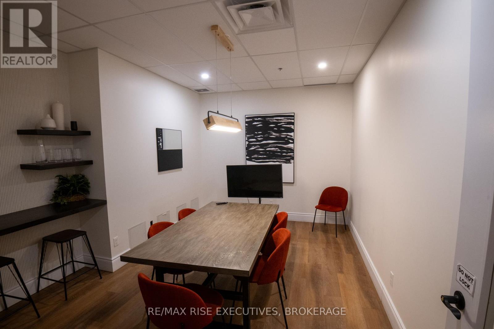 230 - 623 Fortune Crescent, Kingston, Ontario K7P 0E5 - Photo 5 - X12507564