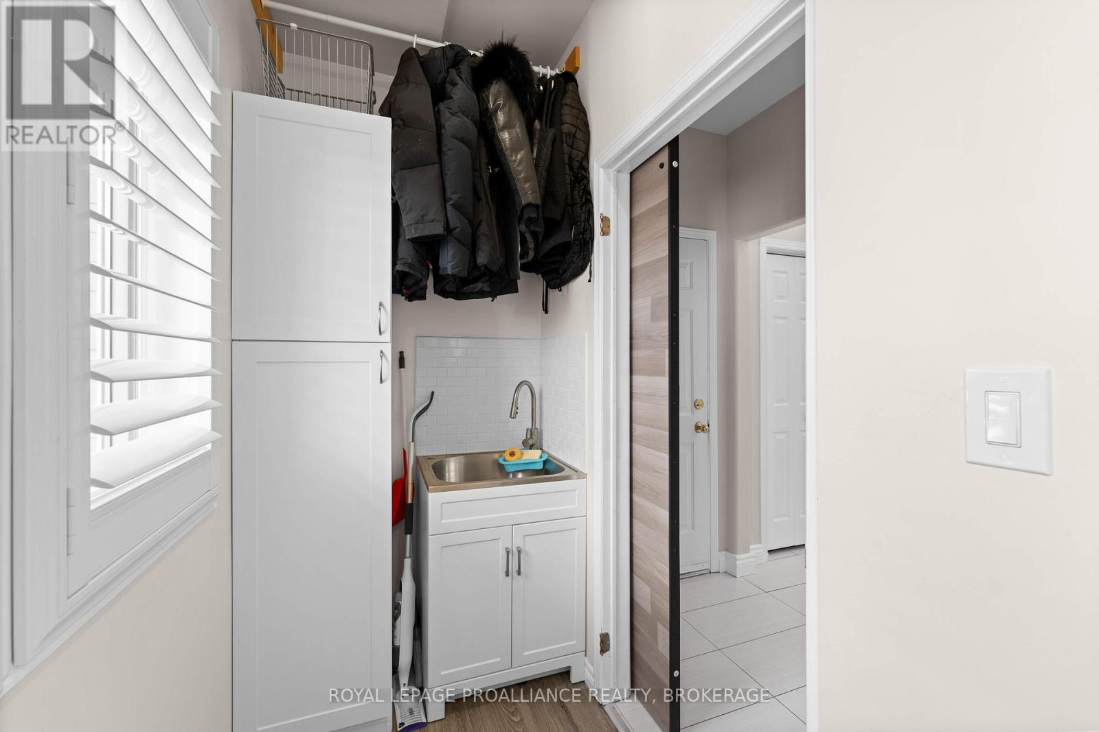 1092 Wise Street, Kingston, Ontario K7P 3E5 - Photo 18 - X12507662