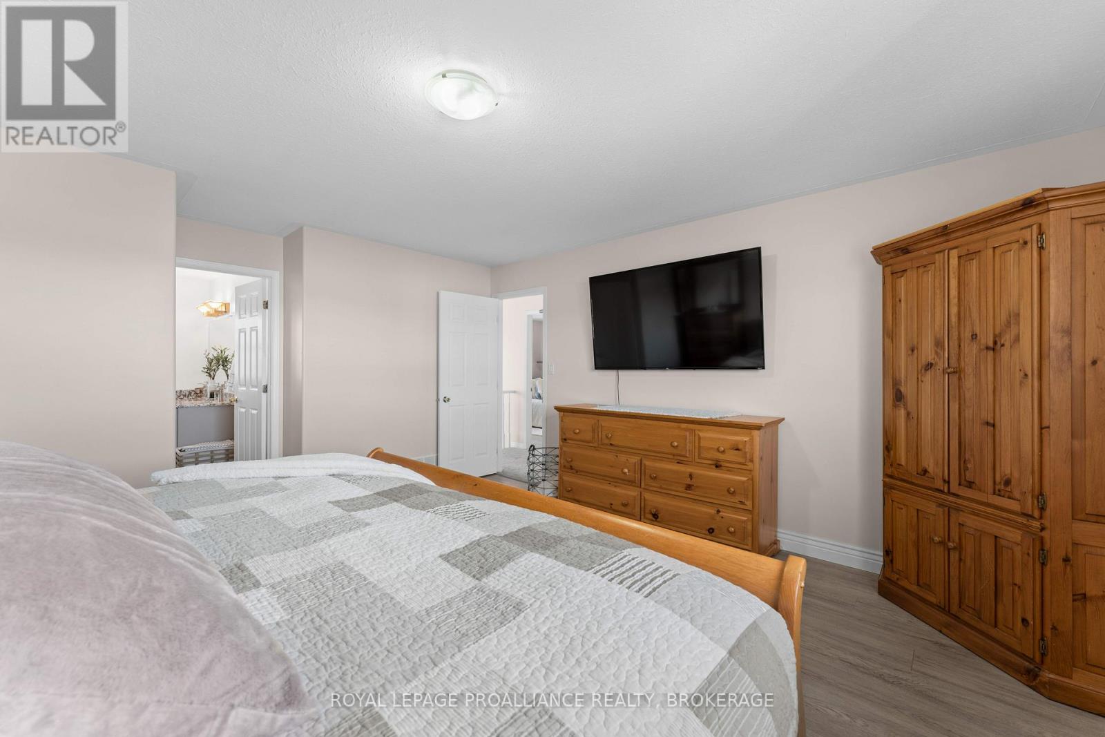 1092 Wise Street, Kingston, Ontario K7P 3E5 - Photo 21 - X12507662