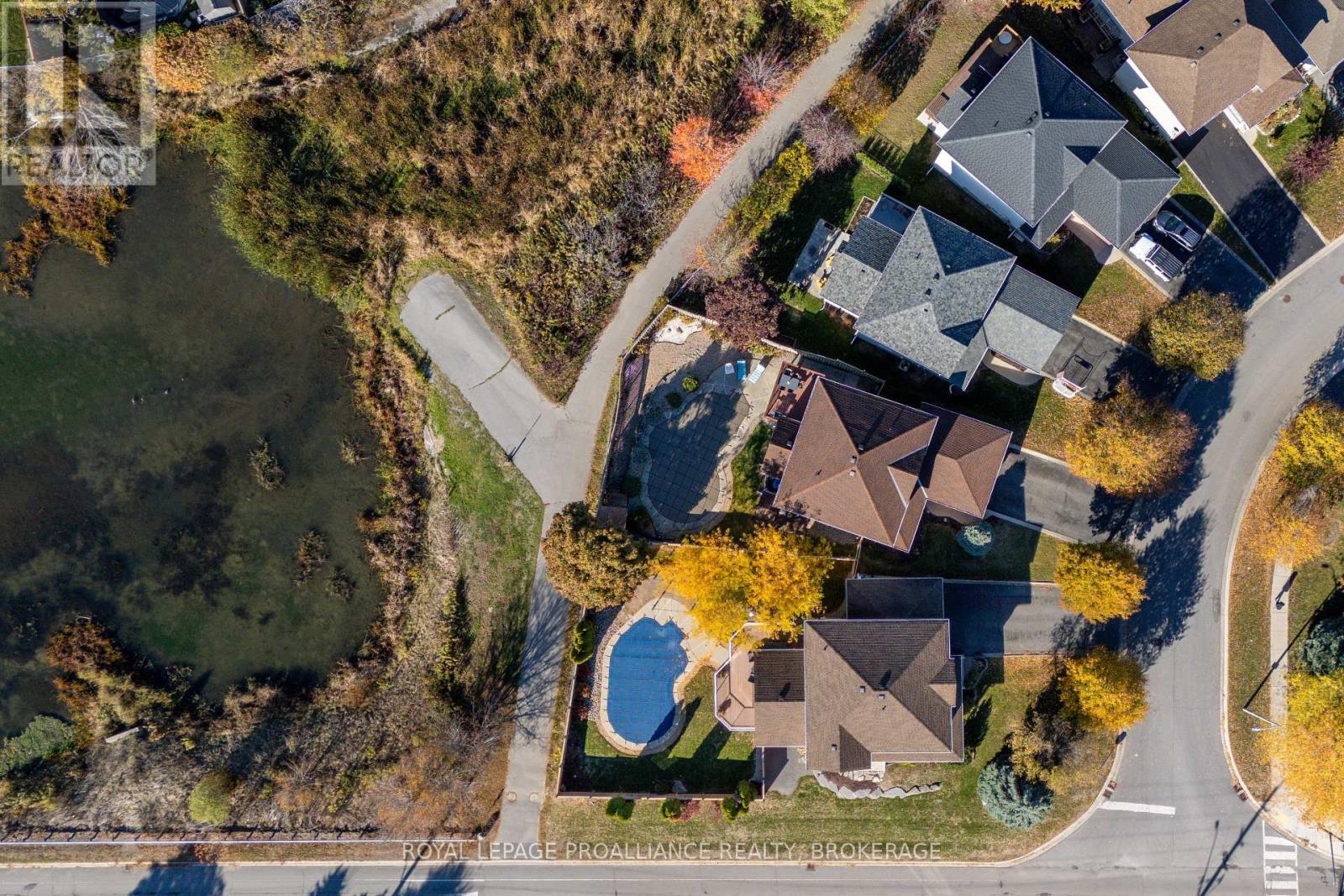 1092 Wise Street, Kingston, Ontario K7P 3E5 - Photo 45 - X12507662