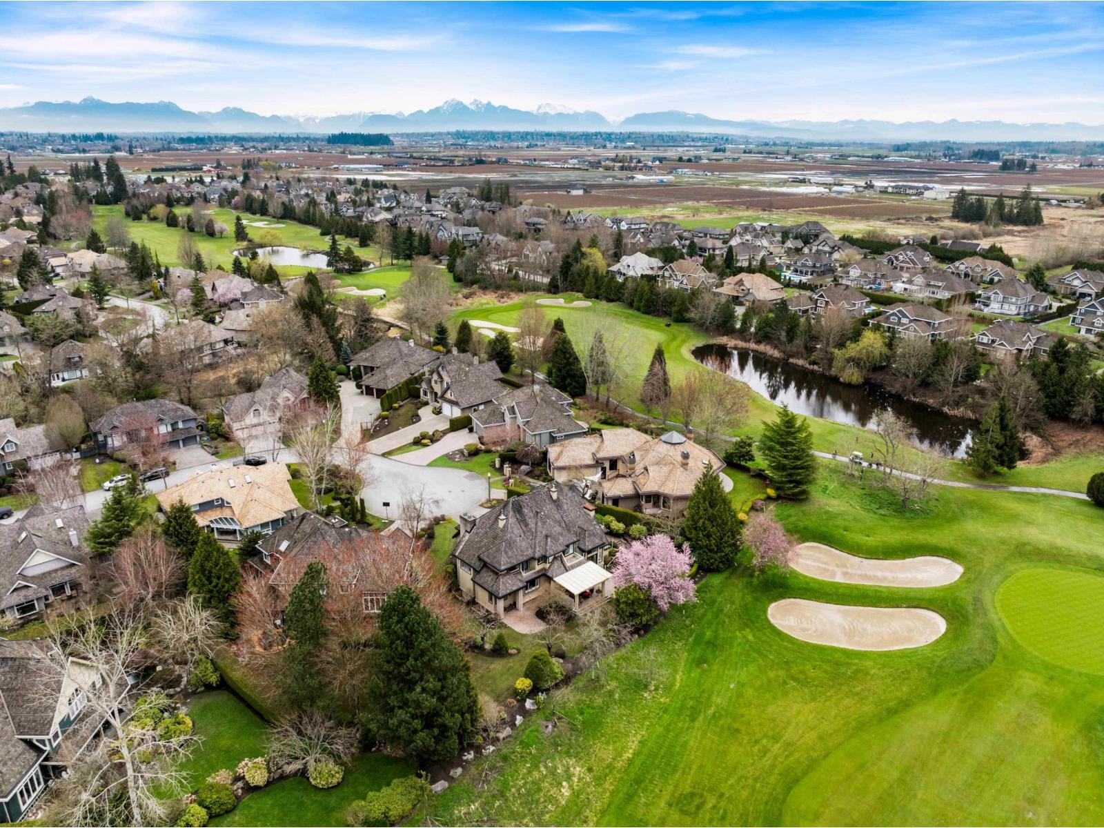 16358 LINCOLN WOODS COURT, Surrey, British Columbia