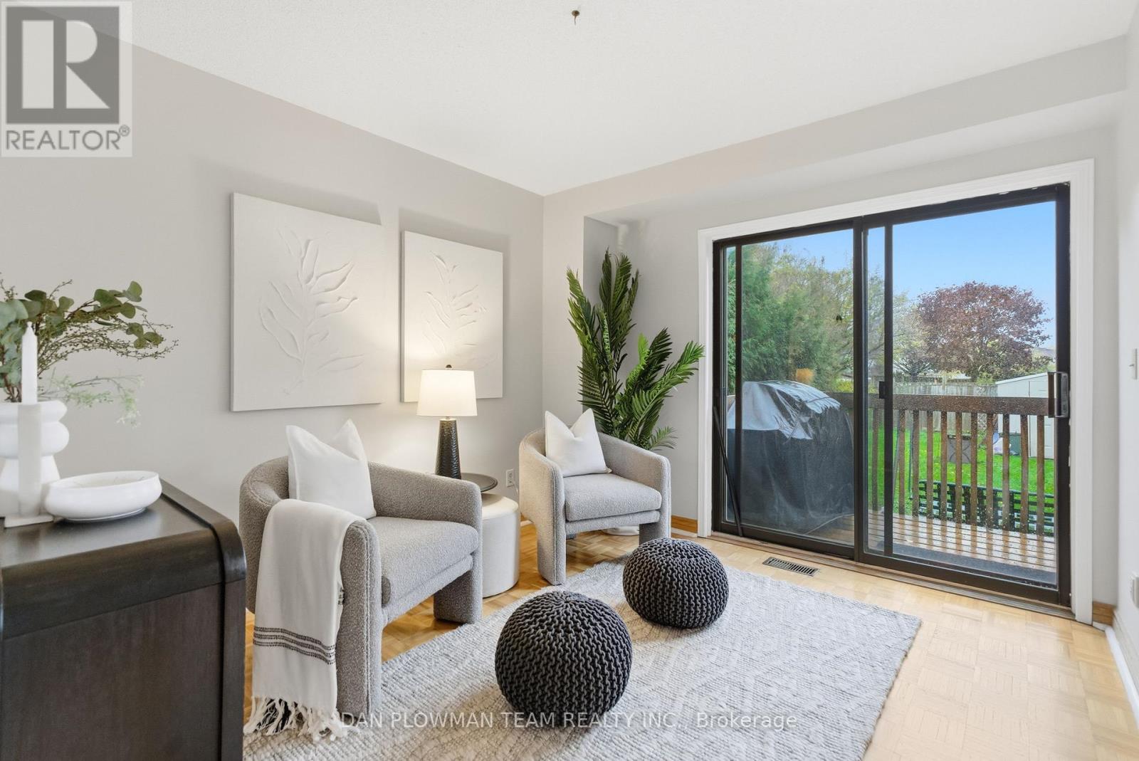 1561 Connery Crescent, Oshawa, Ontario  L1J 8G3 - Photo 13 - E12507236