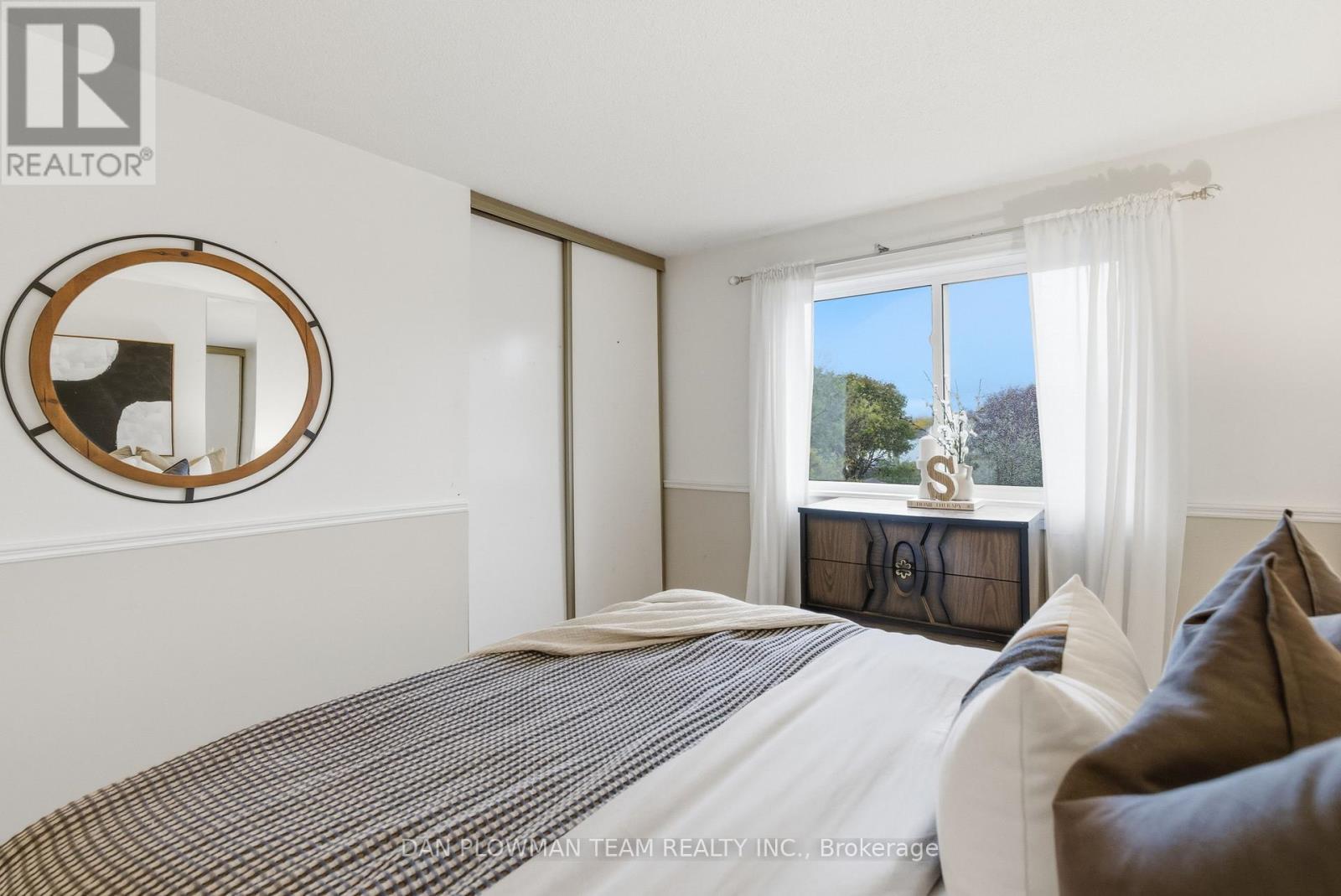 1561 Connery Crescent, Oshawa, Ontario  L1J 8G3 - Photo 21 - E12507236