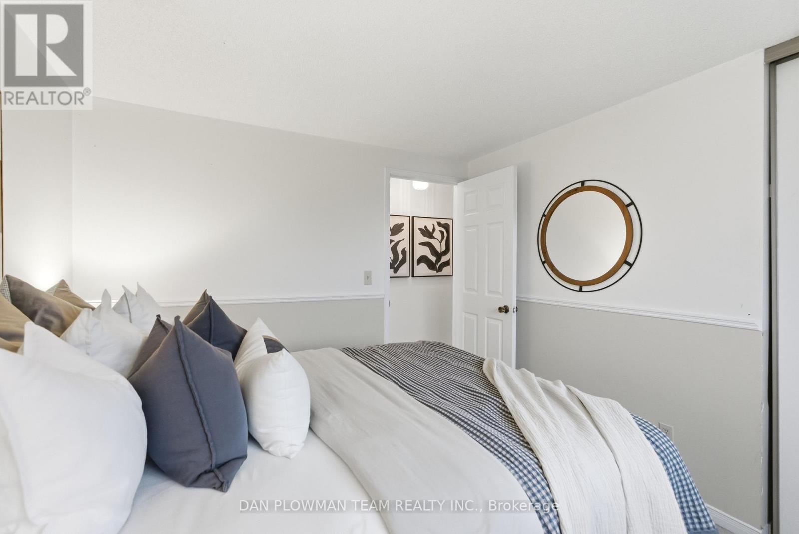 1561 Connery Crescent, Oshawa, Ontario  L1J 8G3 - Photo 22 - E12507236