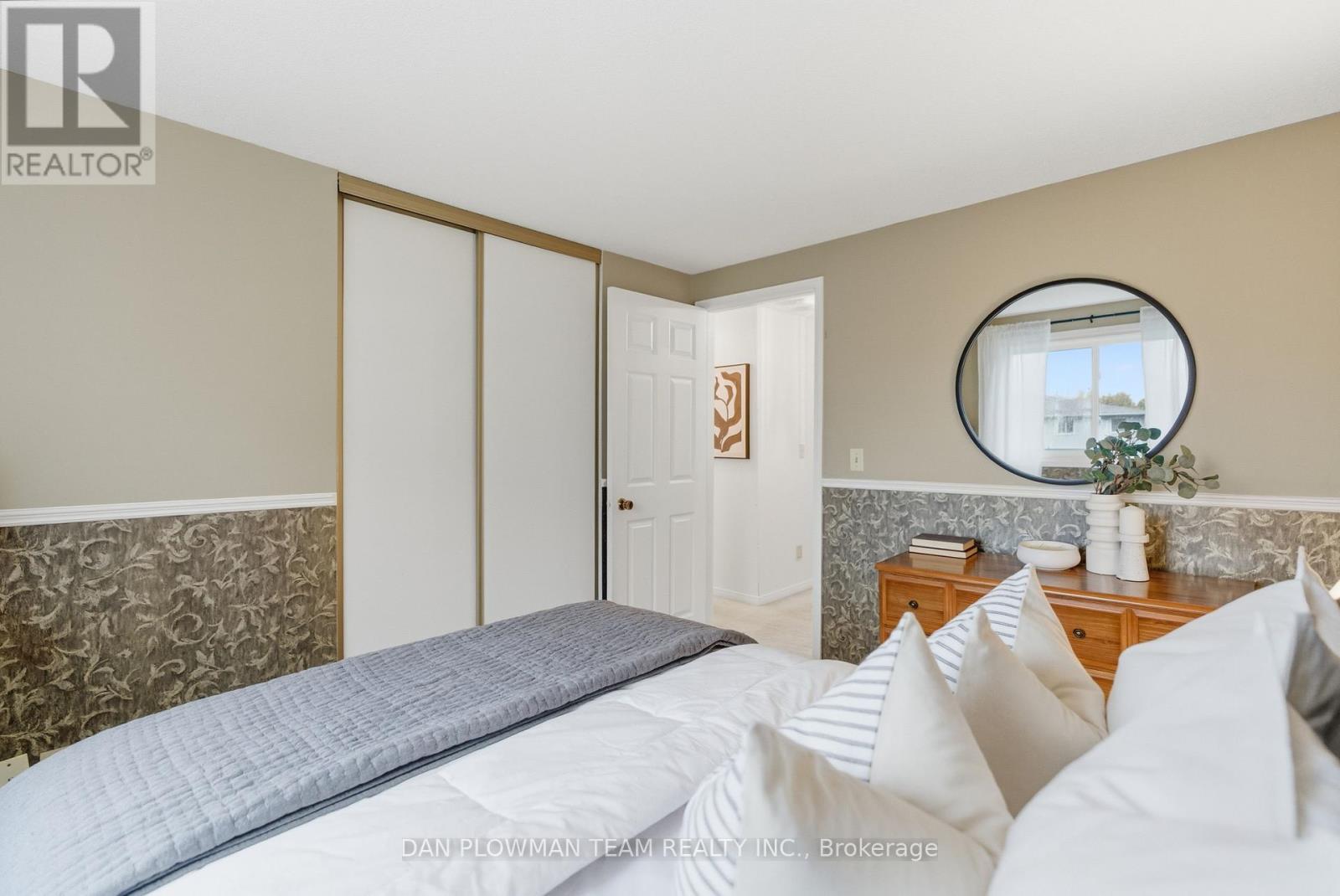 1561 Connery Crescent, Oshawa, Ontario  L1J 8G3 - Photo 25 - E12507236