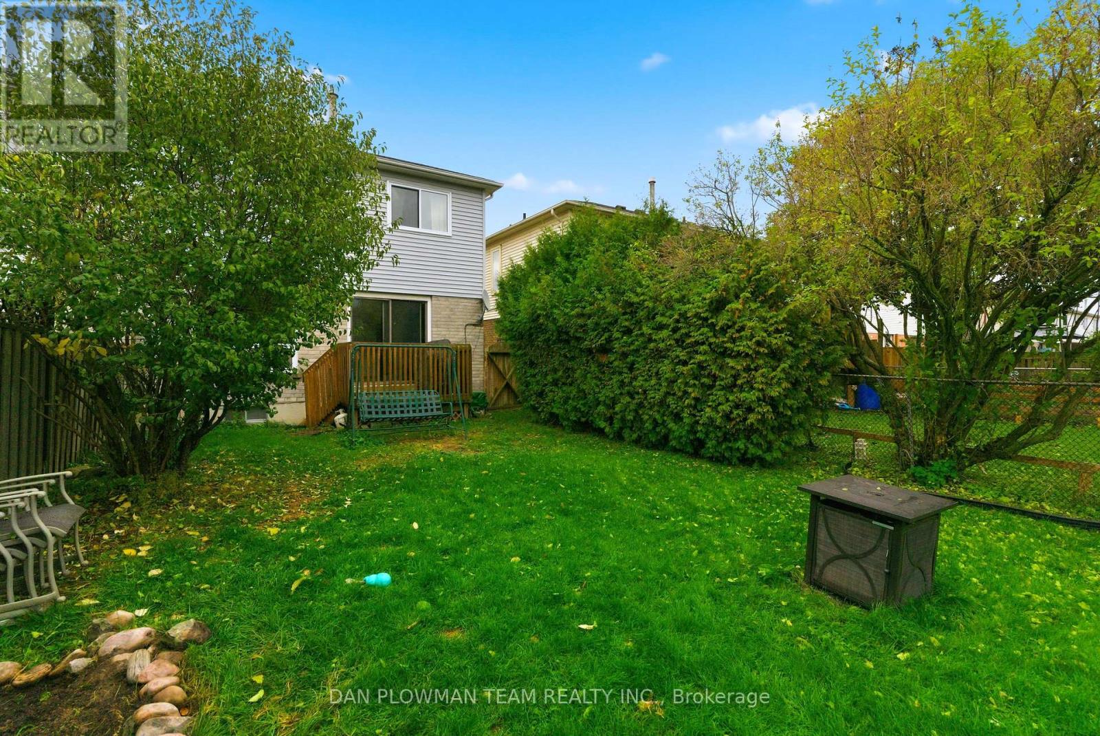 1561 Connery Crescent, Oshawa, Ontario  L1J 8G3 - Photo 28 - E12507236