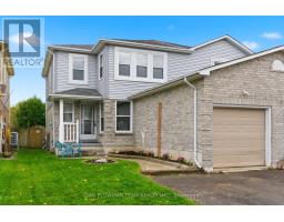 1561 CONNERY CRESCENT, Oshawa, Ontario