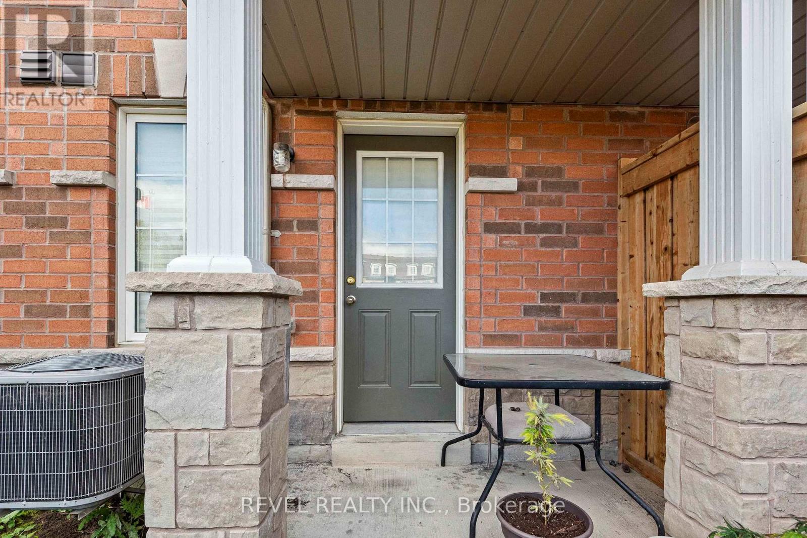 1516 Shepway Mews, Pickering, Ontario  L1X 0C7 - Photo 25 - E12507240