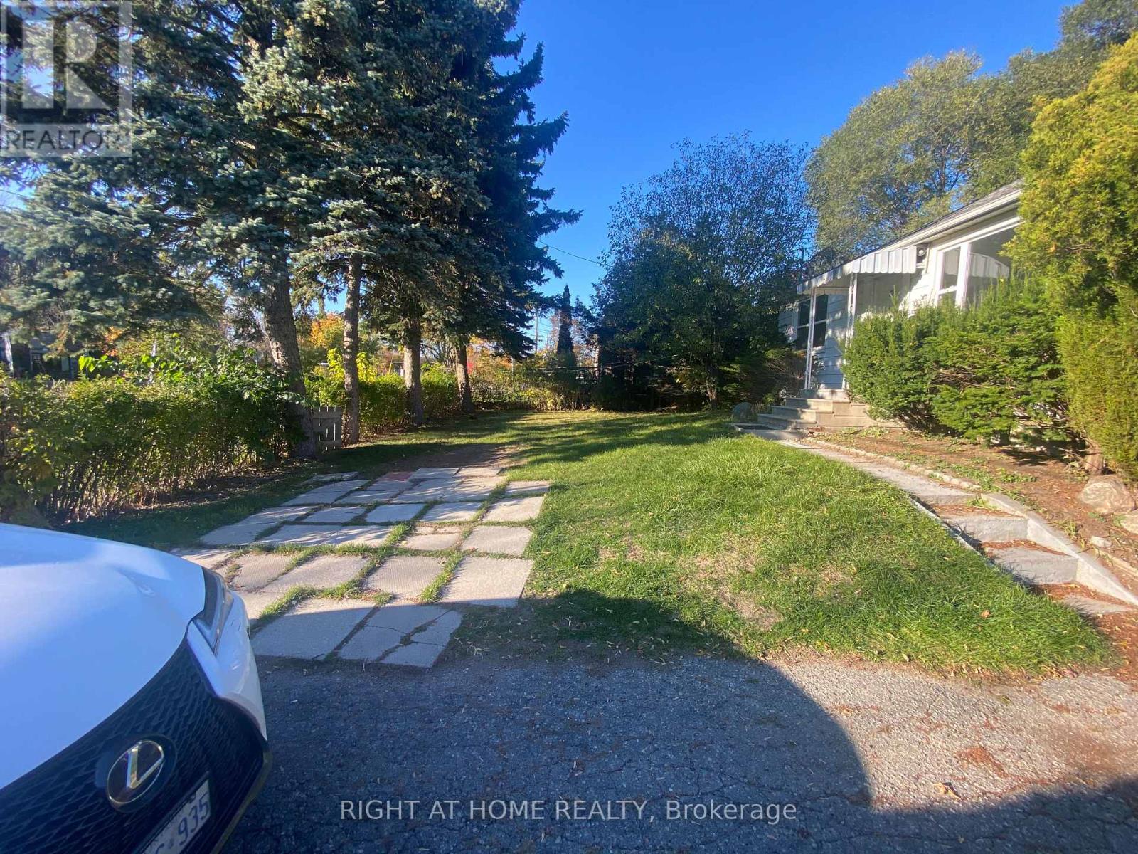 97 Galloway Road E, Toronto, Ontario  M1E 1W8 - Photo 2 - E12507438