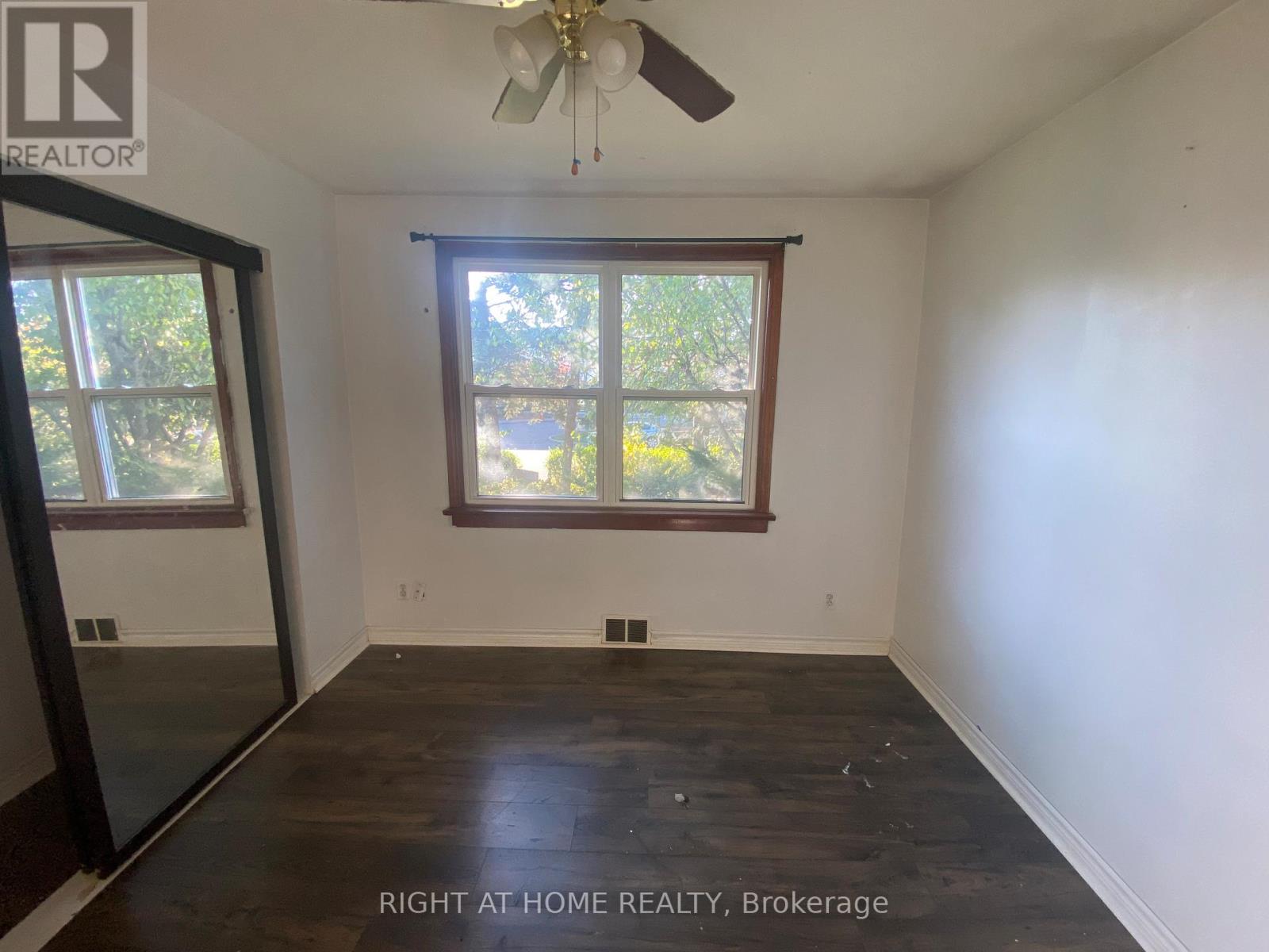 97 Galloway Road E, Toronto, Ontario  M1E 1W8 - Photo 4 - E12507438