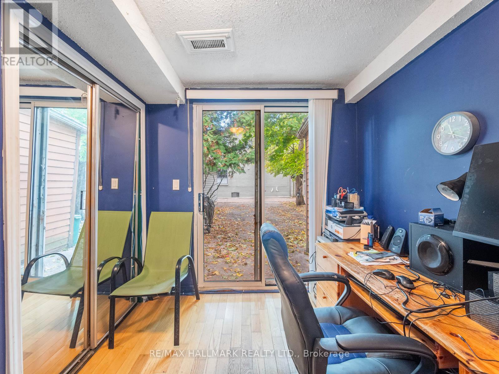 33 Earl Grey Road, Toronto, Ontario  M4J 3L3 - Photo 18 - E12507480