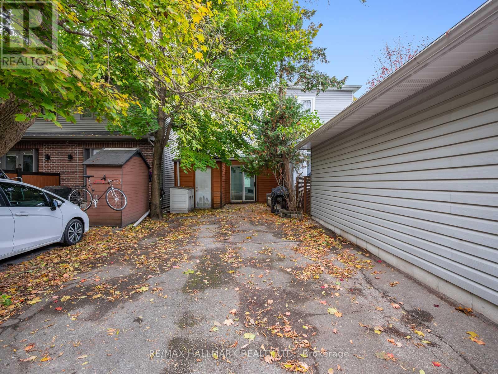33 Earl Grey Road, Toronto, Ontario  M4J 3L3 - Photo 24 - E12507480