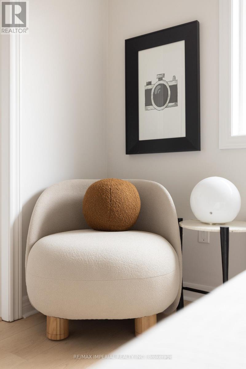 44 Hawkview Boulevard, Vaughan, Ontario  L4H 2E2 - Photo 31 - N12507284