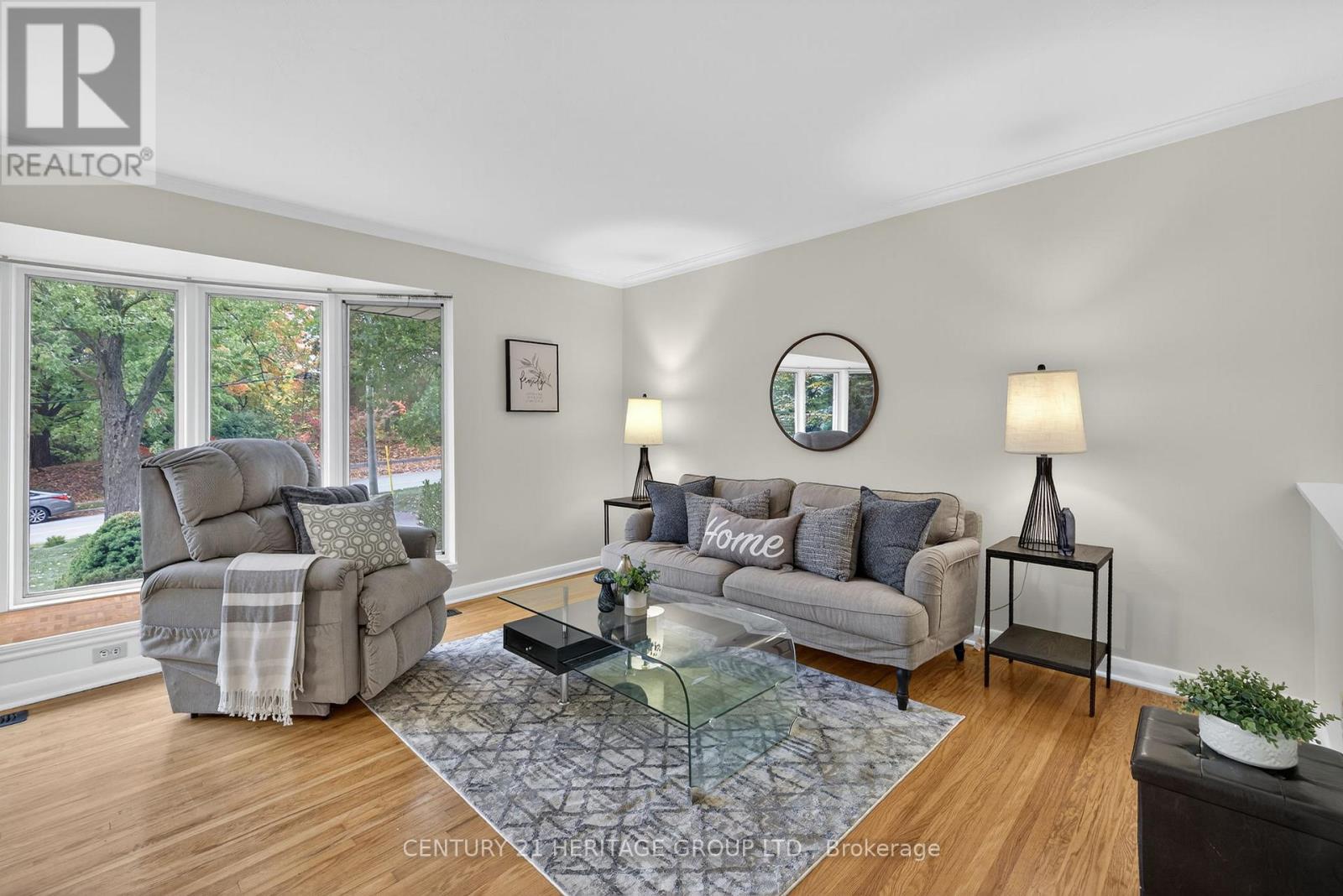 49 Bayview Parkway, Newmarket, Ontario  L3Y 3W2 - Photo 9 - N12507300