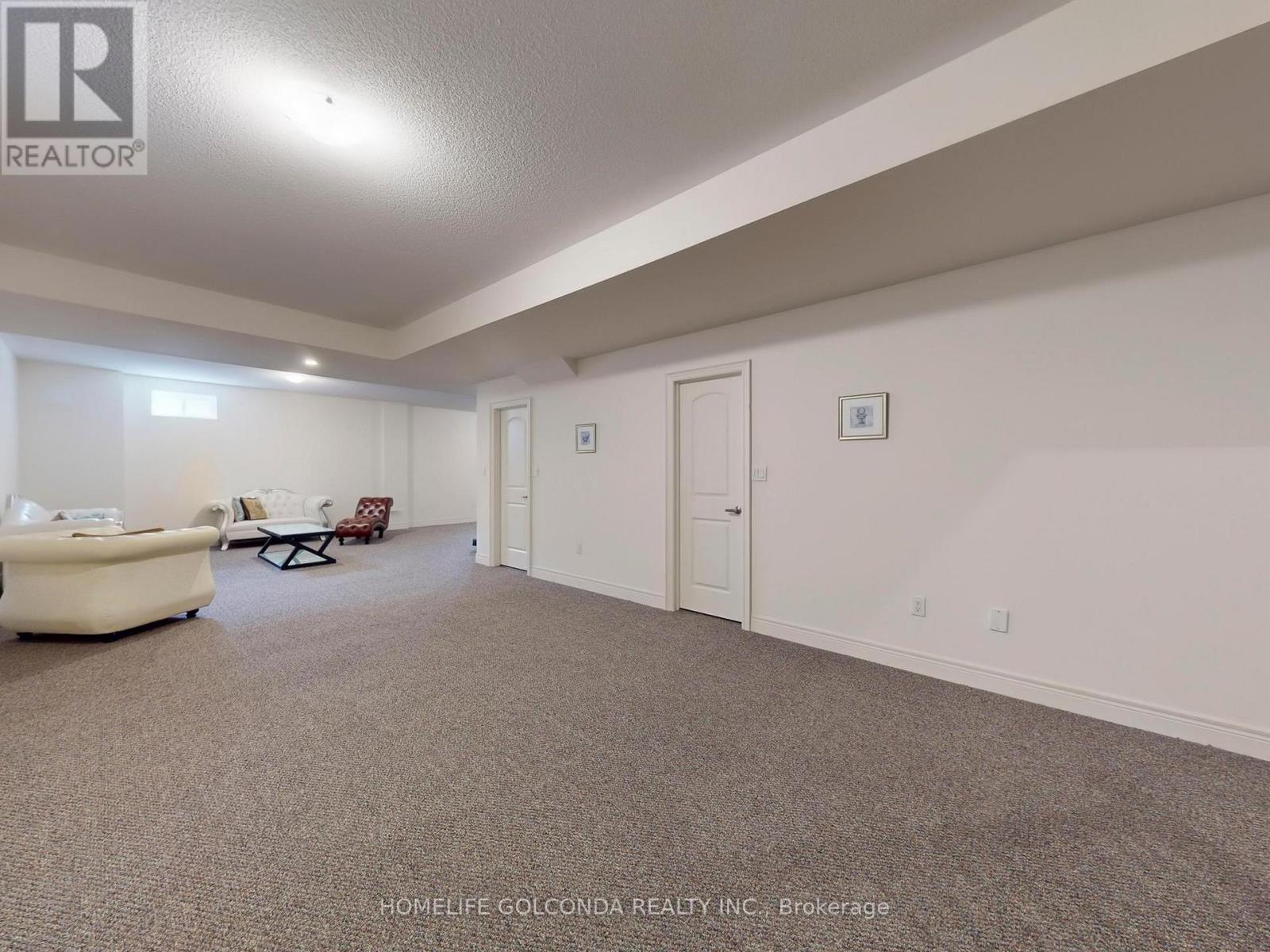 21 Planet Street, Richmond Hill, Ontario  L4C 8P5 - Photo 38 - N12507340