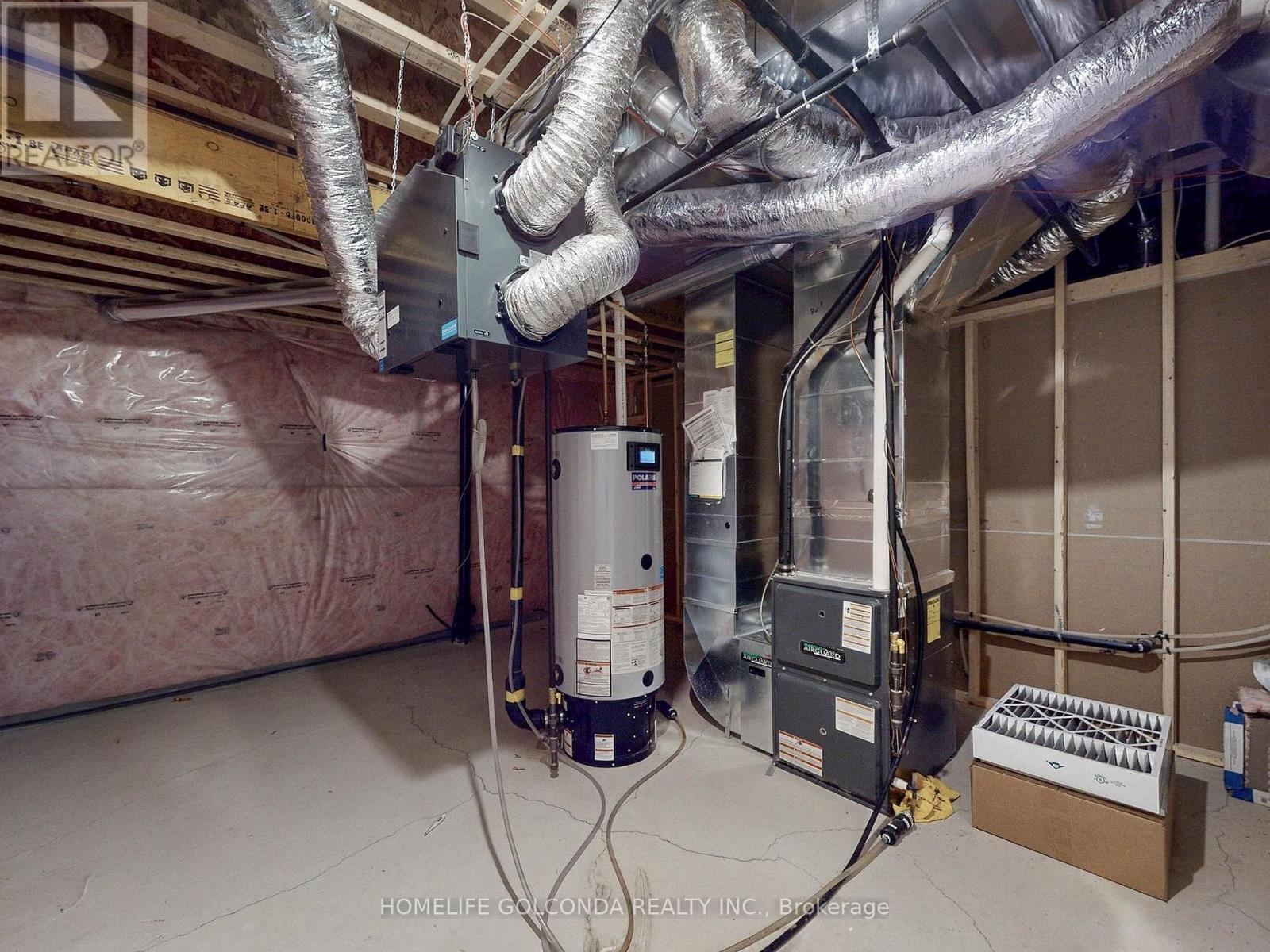 21 Planet Street, Richmond Hill, Ontario  L4C 8P5 - Photo 46 - N12507340