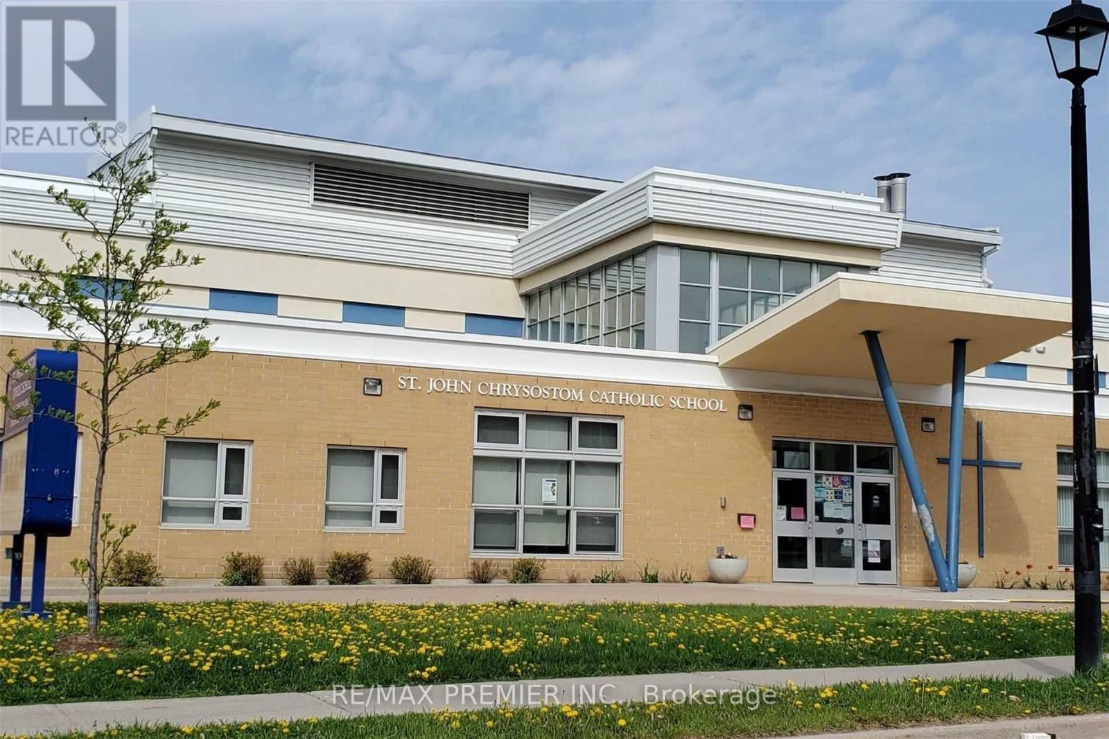 739 Joe Persechini Drive, Newmarket, Ontario  L3X 2S1 - Photo 16 - N12507352