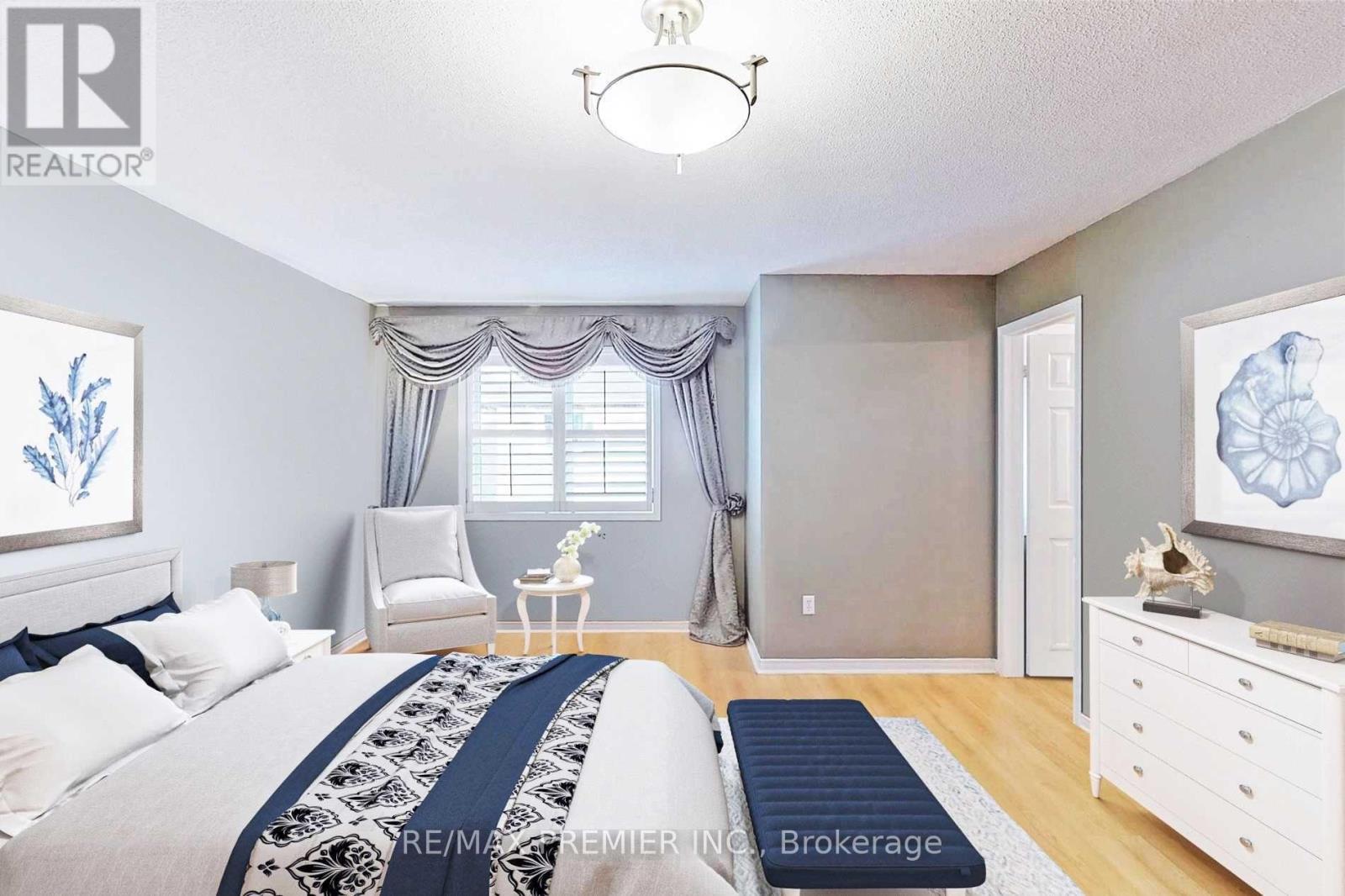 739 Joe Persechini Drive, Newmarket, Ontario  L3X 2S1 - Photo 8 - N12507352