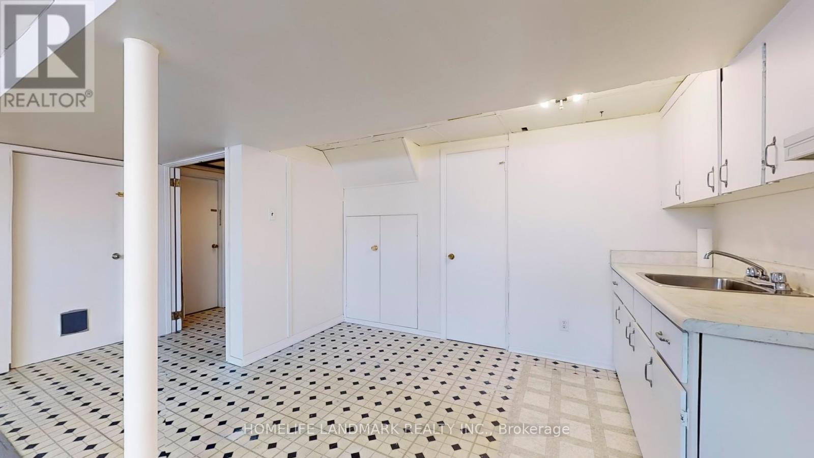 424 Bonita Crescent, Richmond Hill, Ontario  L4C 3N1 - Photo 26 - N12507374