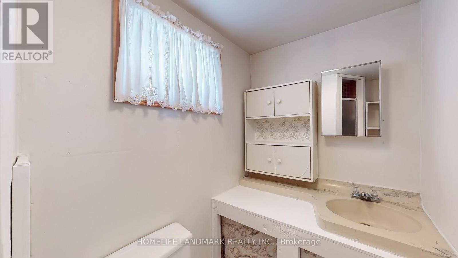 424 Bonita Crescent, Richmond Hill, Ontario  L4C 3N1 - Photo 33 - N12507374