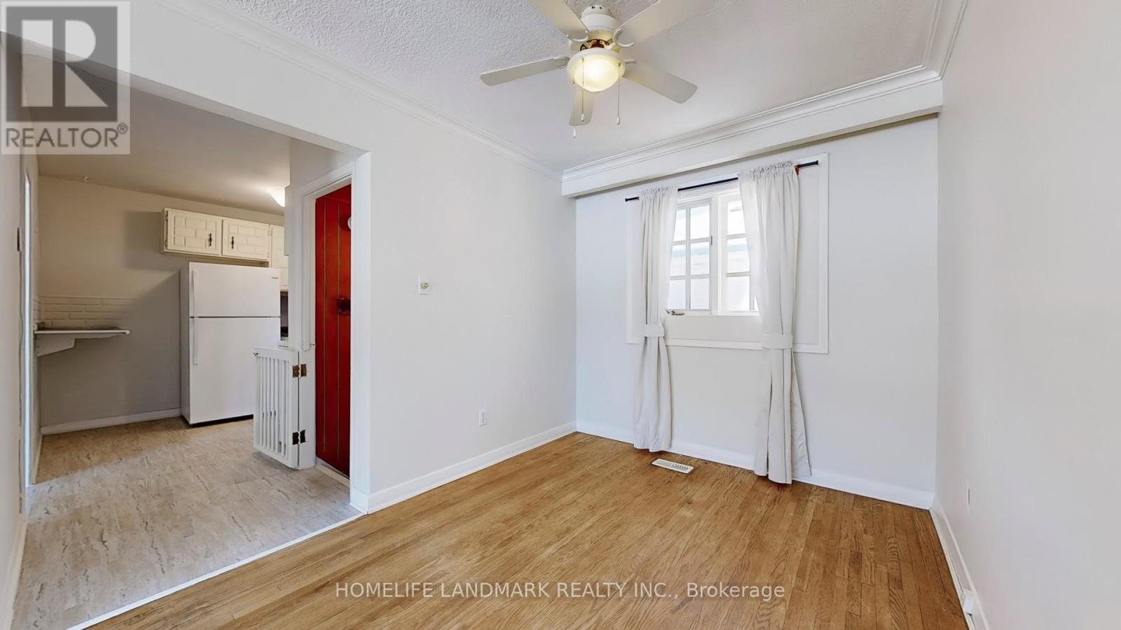 424 Bonita Crescent, Richmond Hill, Ontario  L4C 3N1 - Photo 7 - N12507374