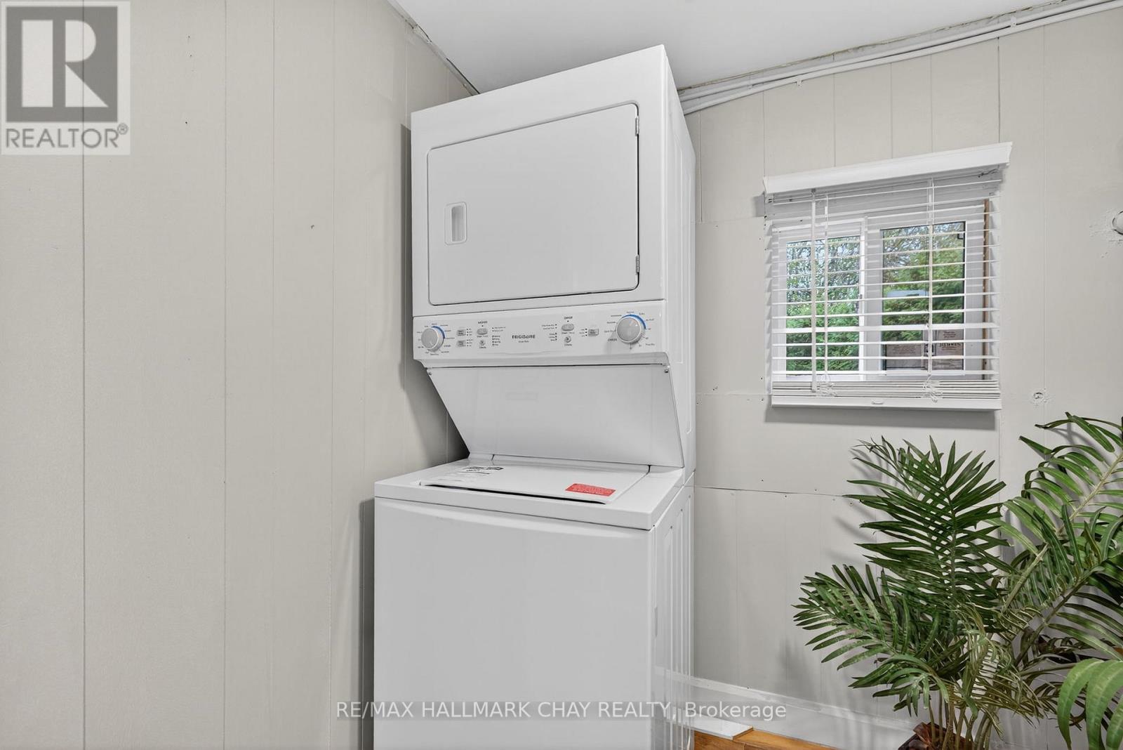 77 Blue Heron Drive, Georgina, Ontario  L0E 1N0 - Photo 15 - N12507382