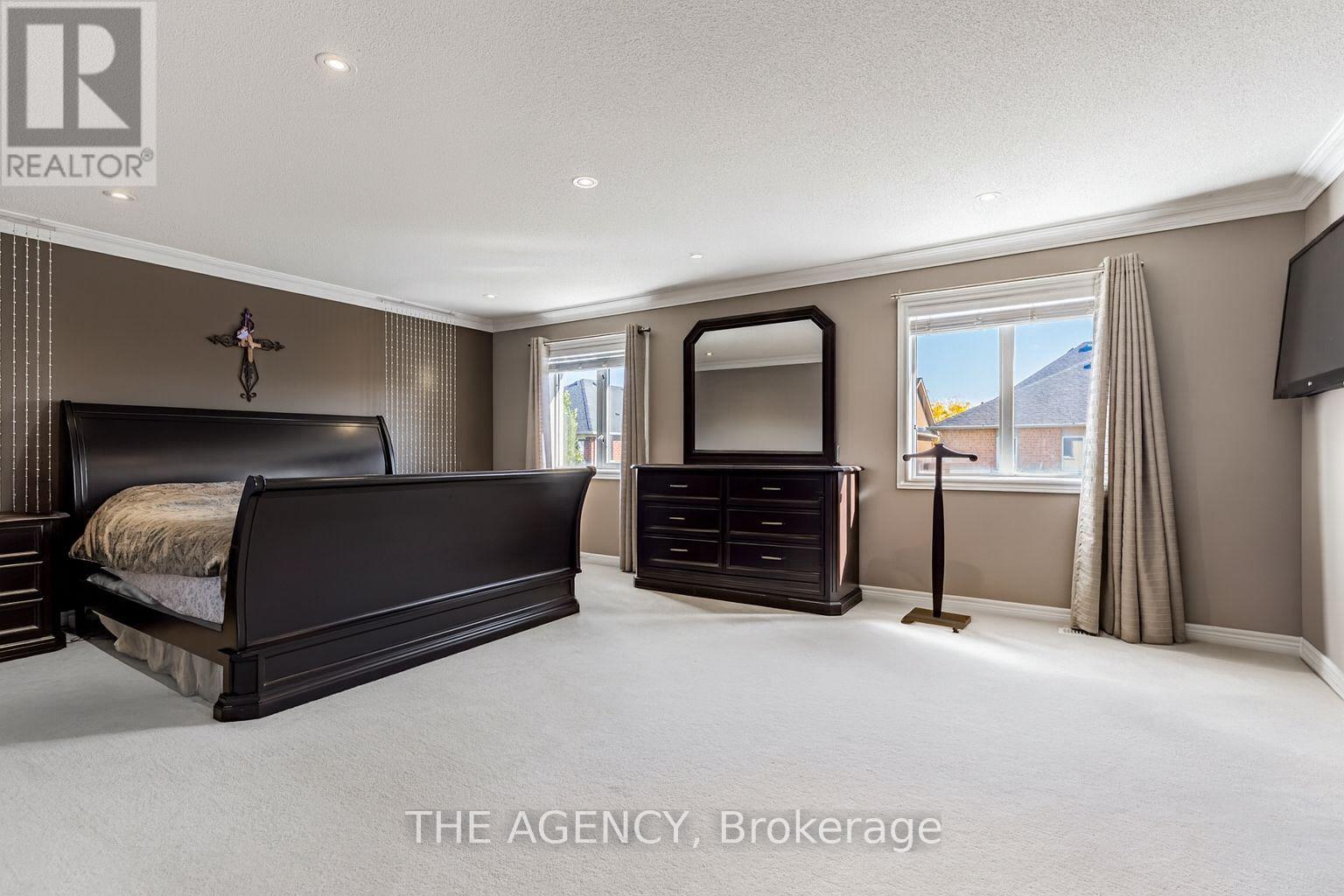 33 Ascalon Drive, Vaughan, Ontario  L6A 0M5 - Photo 12 - N12507386