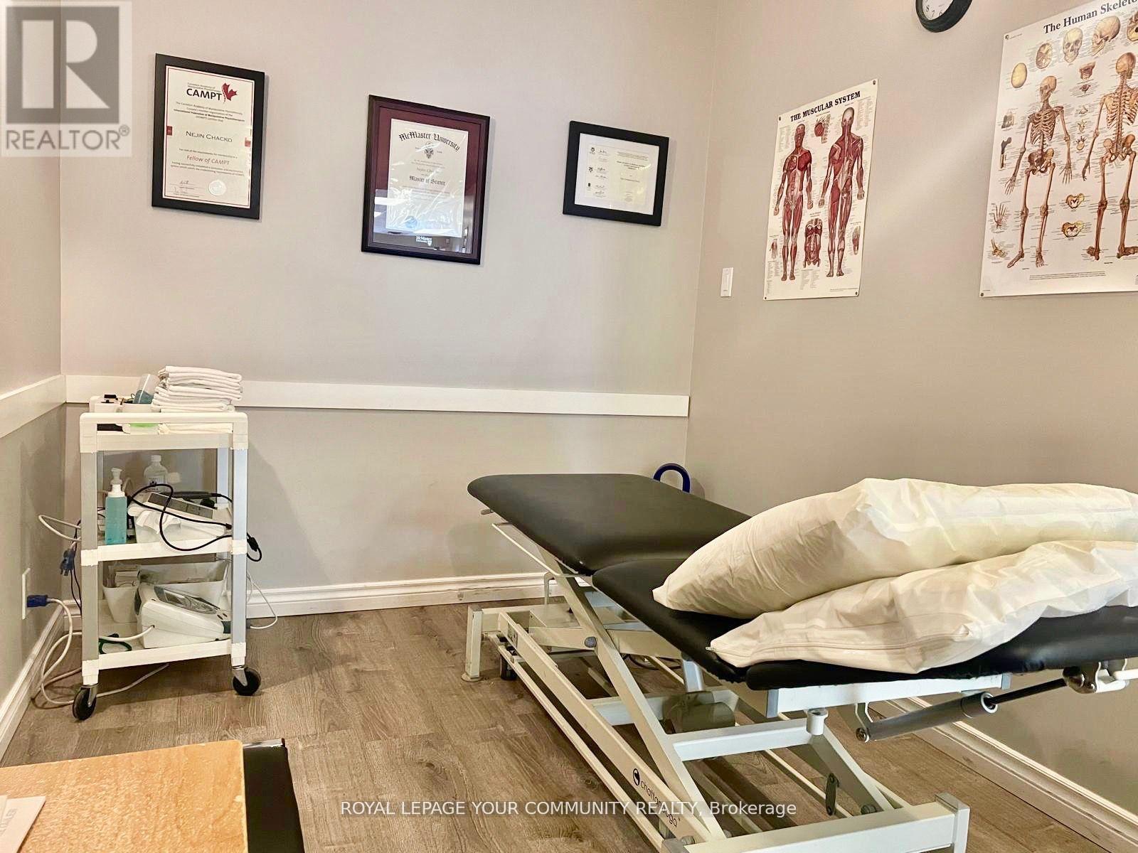 6,7,8 - 2 Corby Road, Markham, Ontario  L3R 8A9 - Photo 10 - N12507414