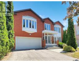 22 A WALTHAM CRESCENT, Richmond Hill, Ontario