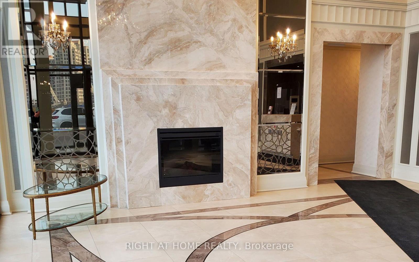 606 - 9075 Jane Street, Vaughan, Ontario  L4K 0L7 - Photo 3 - N12507532