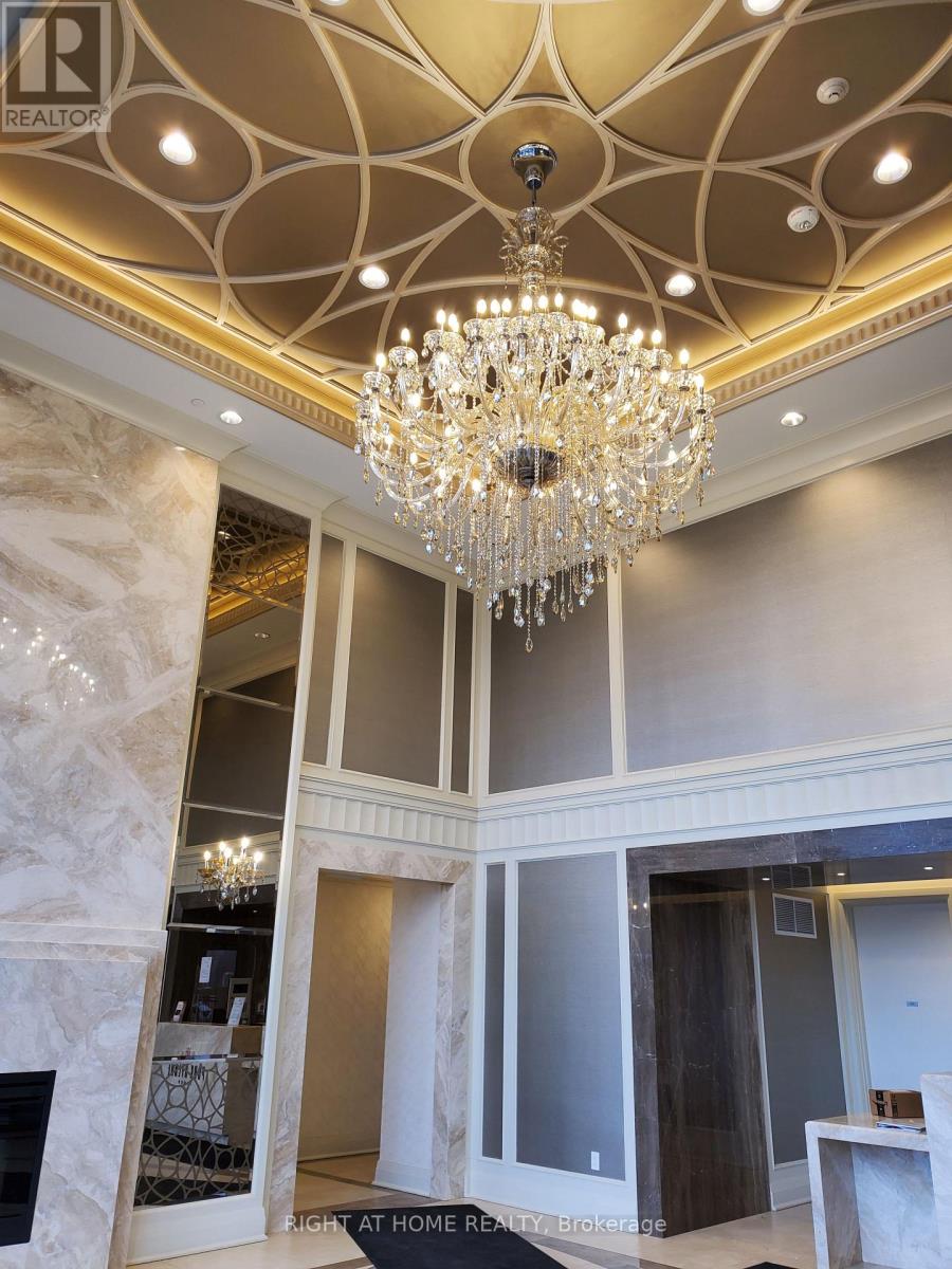 606 - 9075 Jane Street, Vaughan, Ontario  L4K 0L7 - Photo 4 - N12507532