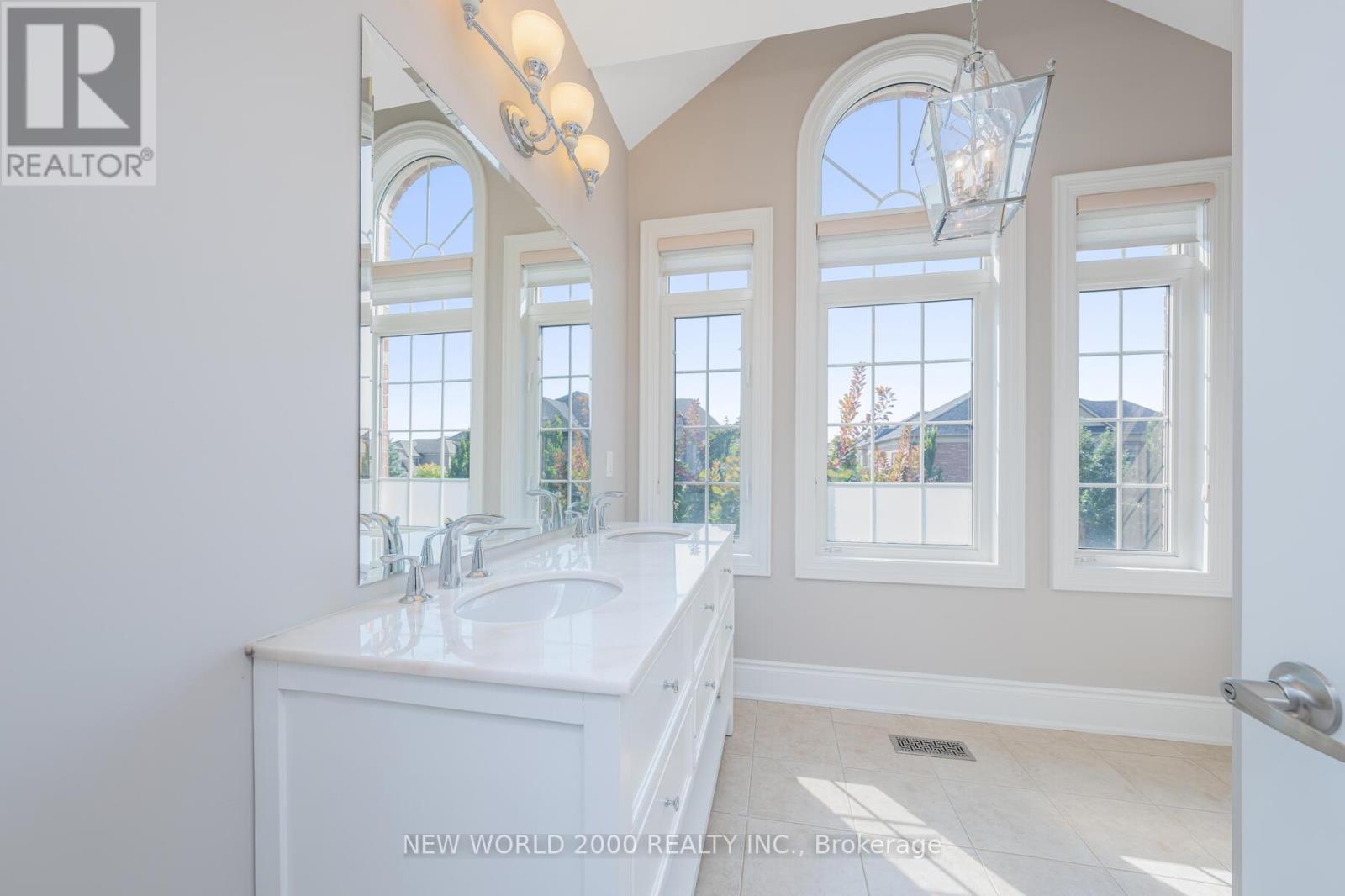 10 Orleans Circle, Vaughan, Ontario  L4H 0V4 - Photo 26 - N12507538