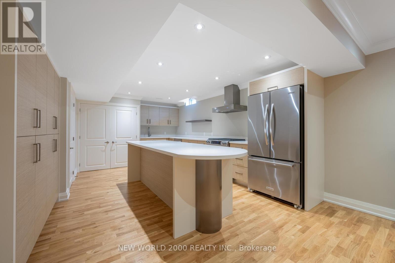 10 Orleans Circle, Vaughan, Ontario  L4H 0V4 - Photo 33 - N12507538